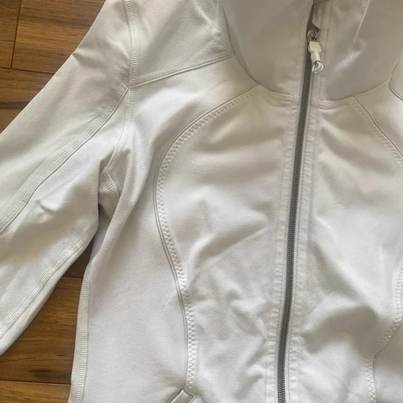 Lululemon  White Jacket - Picture 7 of 8
